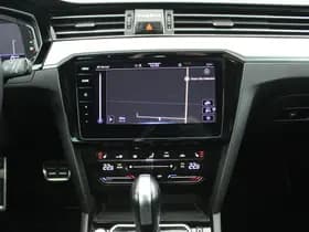 Volkswagen Passat Variant 1.5 TSI 150pk DSG R-Line Business Leder Camera Panoramadak Keyless Virtual Cockpit Navigatie thumbnail 13