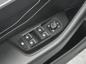 Volkswagen Passat Variant 1.5 TSI 150pk DSG R-Line Business Leder Camera Panoramadak Keyless Virtual Cockpit Navigatie thumbnail 14