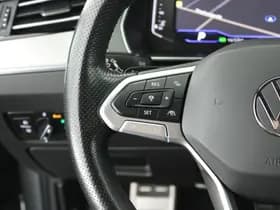 Volkswagen Passat Variant 1.5 TSI 150pk DSG R-Line Business Leder Camera Panoramadak Keyless Virtual Cockpit Navigatie thumbnail 17