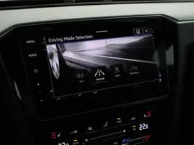 Volkswagen Passat Variant 1.5 TSI 150pk DSG R-Line Business Leder Camera Panoramadak Keyless Virtual Cockpit Navigatie thumbnail 29