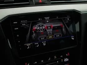 Volkswagen Passat Variant 1.5 TSI 150pk DSG R-Line Business Leder Camera Panoramadak Keyless Virtual Cockpit Navigatie thumbnail 32