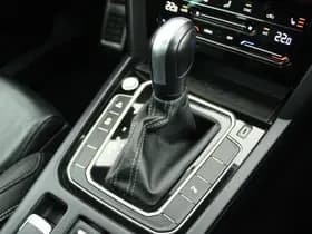 Volkswagen Passat Variant 1.5 TSI 150pk DSG R-Line Business Leder Camera Panoramadak Keyless Virtual Cockpit Navigatie thumbnail 34