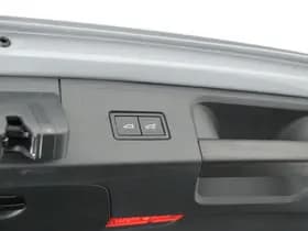 Volkswagen Passat Variant 1.5 TSI 150pk DSG R-Line Business Leder Camera Panoramadak Keyless Virtual Cockpit Navigatie thumbnail 49