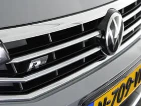 Volkswagen Passat Variant 1.5 TSI 150pk DSG R-Line Business Leder Camera Panoramadak Keyless Virtual Cockpit Navigatie thumbnail 52