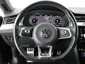Volkswagen Arteon 1.5 TSI 150pk DSG 2x R-Line Keyless Virtual Cockpit Stoelverwarming Camera Panoramadak Navigatie thumbnail 19