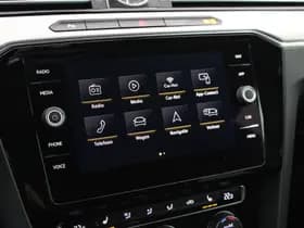 Volkswagen Arteon 1.5 TSI 150pk DSG 2x R-Line Keyless Virtual Cockpit Stoelverwarming Camera Panoramadak Navigatie thumbnail 26