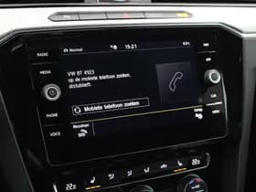 Volkswagen Arteon 1.5 TSI 150pk DSG 2x R-Line Keyless Virtual Cockpit Stoelverwarming Camera Panoramadak Navigatie thumbnail 33