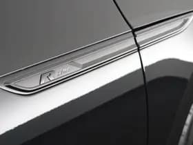 Volkswagen Arteon 1.5 TSI 150pk DSG 2x R-Line Keyless Virtual Cockpit Stoelverwarming Camera Panoramadak Navigatie thumbnail 44