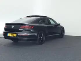 Volkswagen Arteon 1.5 TSI 150pk DSG 2x R-Line Keyless Virtual Cockpit Stoelverwarming Camera Panoramadak Navigatie thumbnail 9