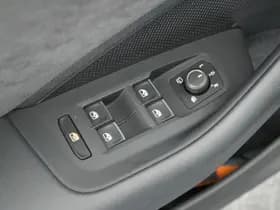 Volkswagen Passat Variant 1.5 eHybrid 204pk R-Line Edition Black Style Trekhaak Camera Head-Up Panoramadak Leder Memory Stoelverwarming Keyless Navigatie thumbnail 20