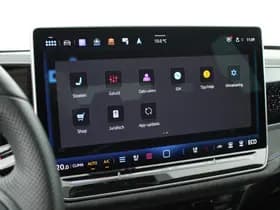 Volkswagen Passat Variant 1.5 eHybrid 204pk R-Line Edition Black Style Trekhaak Camera Head-Up Panoramadak Leder Memory Stoelverwarming Keyless Navigatie thumbnail 28