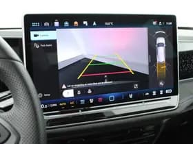 Volkswagen Passat Variant 1.5 eHybrid 204pk R-Line Edition Black Style Trekhaak Camera Head-Up Panoramadak Leder Memory Stoelverwarming Keyless Navigatie thumbnail 5