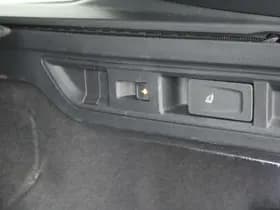 Volkswagen Passat Variant 1.5 eHybrid 204pk R-Line Edition Black Style Trekhaak Camera Head-Up Panoramadak Leder Memory Stoelverwarming Keyless Navigatie thumbnail 66