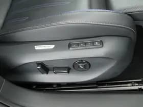 Volkswagen Passat Variant 1.5 eHybrid 204pk R-Line Edition Black Style Trekhaak Camera Head-Up Panoramadak Leder Memory Stoelverwarming Keyless Navigatie thumbnail 10