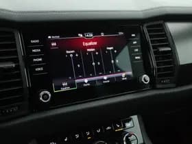 Škoda Kodiaq 1.5 TSI 150pk DSG Sportline Business 7Pers. Keyless Stoelverwarming Camera Memory Virtual Cockpit Navigatie thumbnail 26