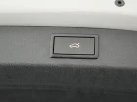 Škoda Kodiaq 1.5 TSI 150pk DSG Sportline Business 7Pers. Keyless Stoelverwarming Camera Memory Virtual Cockpit Navigatie thumbnail 44