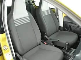 Volkswagen Up! 1.0 BMT 60pk move up! Airco thumbnail 2