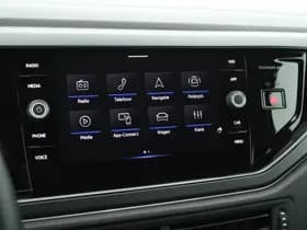 Volkswagen Polo 1.0 TSI 95pk DSG R-Line Camera Stoelverwarming Virtual Cockpit Navigatie thumbnail 22