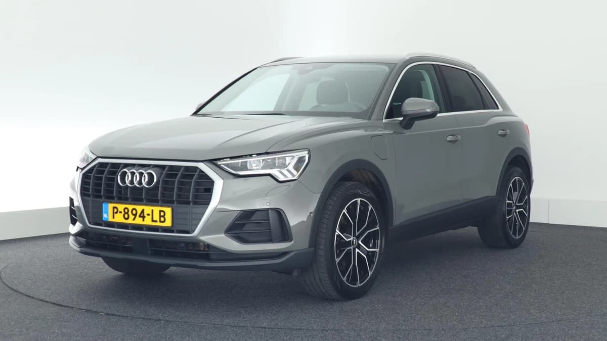 Audi Q3 45 TFSI e 245pk Business Edition B&O Keyless Camera Keyless Virtual Cockpit Navigatie — foto 1