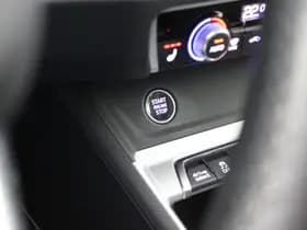 Audi Q3 45 TFSI e 245pk Business Edition B&O Keyless Camera Keyless Virtual Cockpit Navigatie thumbnail 7