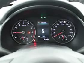 Kia Stonic 1.0 T-GDi 101pk MHEV DynamicLine Stoelverwarming Camera Navigatie thumbnail 28