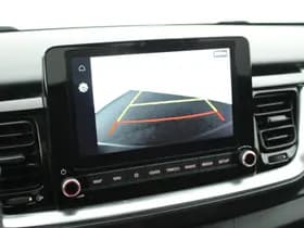 Kia Stonic 1.0 T-GDi 101pk MHEV DynamicLine Stoelverwarming Camera Navigatie thumbnail 4