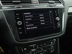 Volkswagen Tiguan 1.4 TSI 125pk R-Line Highline Trekhaak Virtual Cockpit Navigatie thumbnail 31