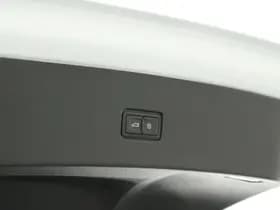 Audi Q8 55 TFSI e 394pk quattro Pro Line S 360Camera Laser Led Sluithulp B&O Keyless Virtual Cockpit Navigatie Panoramadak 2x S-Line thumbnail 59