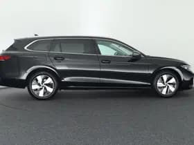 Volkswagen Passat Variant 1.5 204pk eHybrid Business Trekhaak Camera Stoelverwarming Massage Virtual Cockpit Led Navigatie thumbnail 12