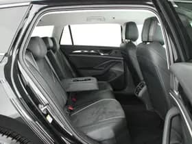 Volkswagen Passat Variant 1.5 204pk eHybrid Business Trekhaak Camera Stoelverwarming Massage Virtual Cockpit Led Navigatie thumbnail 14