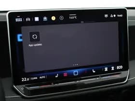 Volkswagen Passat Variant 1.5 204pk eHybrid Business Trekhaak Camera Stoelverwarming Massage Virtual Cockpit Led Navigatie thumbnail 26