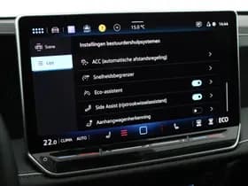 Volkswagen Passat Variant 1.5 204pk eHybrid Business Trekhaak Camera Stoelverwarming Massage Virtual Cockpit Led Navigatie thumbnail 35