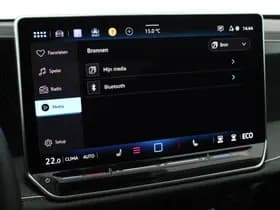 Volkswagen Passat Variant 1.5 204pk eHybrid Business Trekhaak Camera Stoelverwarming Massage Virtual Cockpit Led Navigatie thumbnail 42