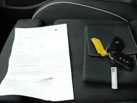 Volkswagen Passat Variant 1.5 204pk eHybrid Business Trekhaak Camera Stoelverwarming Massage Virtual Cockpit Led Navigatie thumbnail 51