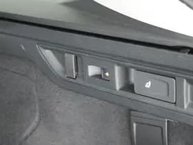 Volkswagen Passat Variant 1.5 204pk eHybrid Business Trekhaak Camera Stoelverwarming Massage Virtual Cockpit Led Navigatie thumbnail 55