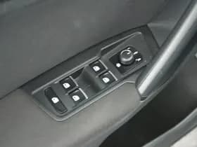 Volkswagen Tiguan 1.4 TSI 150pk Connected Series Trekhaak Navigatie Stoelverwarming thumbnail 13