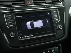 Volkswagen Tiguan 1.4 TSI 150pk Connected Series Trekhaak Navigatie Stoelverwarming thumbnail 20