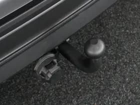 Volkswagen Tiguan 1.4 TSI 150pk Connected Series Trekhaak Navigatie Stoelverwarming thumbnail 4