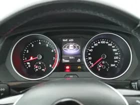 Volkswagen Tiguan 1.4 TSI 150pk Connected Series Trekhaak Navigatie Stoelverwarming thumbnail 36