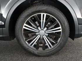 Volkswagen Tiguan 1.4 TSI 150pk Connected Series Trekhaak Navigatie Stoelverwarming thumbnail 43