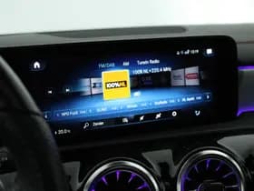 Mercedes-Benz CLA-Klasse 200 163pk Solution AMG Trekhaak Camera Burmester Stoelverwarming Sfeerverlichting Panoramadak Navigatie thumbnail 26