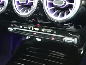 Mercedes-Benz CLA-Klasse 200 163pk Solution AMG Trekhaak Camera Burmester Stoelverwarming Sfeerverlichting Panoramadak Navigatie thumbnail 36