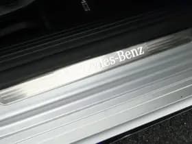 Mercedes-Benz CLA-Klasse 200 163pk Solution AMG Trekhaak Camera Burmester Stoelverwarming Sfeerverlichting Panoramadak Navigatie thumbnail 39