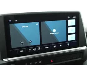 Volkswagen Transporter T7 2.0 TDI 110pk L2H1 Life Incl. BPM! Parkeersensoren Carplay Bijrijdersbank thumbnail 17