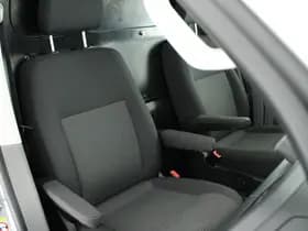Volkswagen Transporter 2.0 TDI 150pk DSG L2H1 28 Schuifdeur L+R Stoelverwarming Navigatie ACC Parkeersensoren thumbnail 2