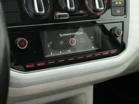 Volkswagen Up! 1.0 60pk BMT up! beats Camera Cruise Parkeersensoren Bluetooth thumbnail 21