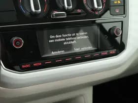 Volkswagen Up! 1.0 60pk BMT up! beats Camera Cruise Parkeersensoren Bluetooth thumbnail 23