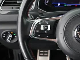 Volkswagen T-Roc 1.5 TSI 150pk DSG R-Line Sport Panoramadak Camera Leder Navigatie Virtual Cockpit thumbnail 16