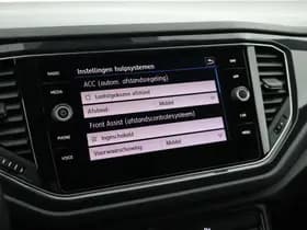 Volkswagen T-Roc 1.5 TSI 150pk DSG R-Line Sport Panoramadak Camera Leder Navigatie Virtual Cockpit thumbnail 23