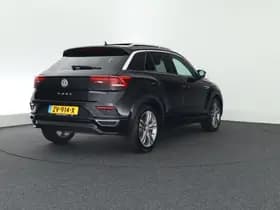 Volkswagen T-Roc 1.5 TSI 150pk DSG R-Line Sport Panoramadak Camera Leder Navigatie Virtual Cockpit thumbnail 9
